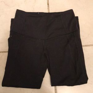 Victoria Sport Capri pants